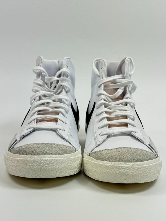 Nike Blazer Mid \'77 Vintage \'White Black\' BQ6806-100 size 13 READ main image 5
